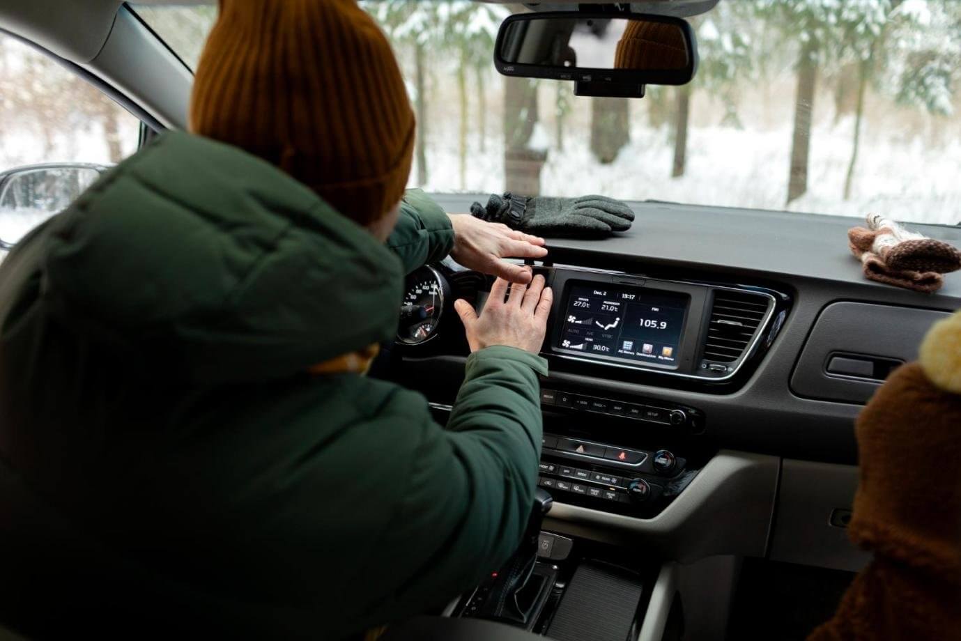 Peut-on installer une radio à écran tactile dans n'importe quelle voiture ?
