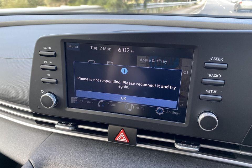 Pourquoi mon iPhone ne détecte-t-il plus CarPlay ?